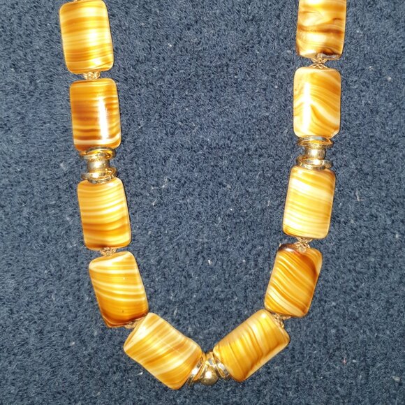 Amazing Vintage Art Deco Brown Agate Glass Beaded Hand Knotted Necklace - Picture 10 of 11